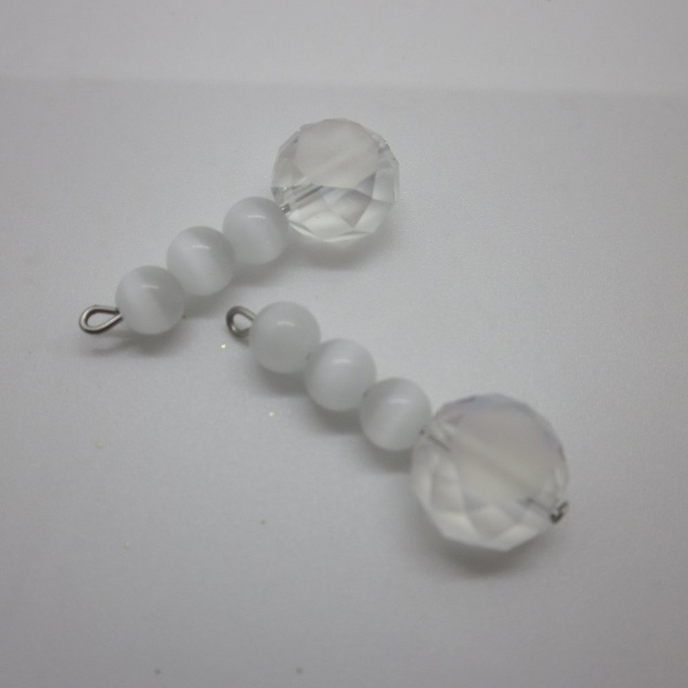 Frosted Clear & White Cats' Eye Earrings